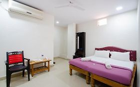 Hotel Sri Sai Balaji